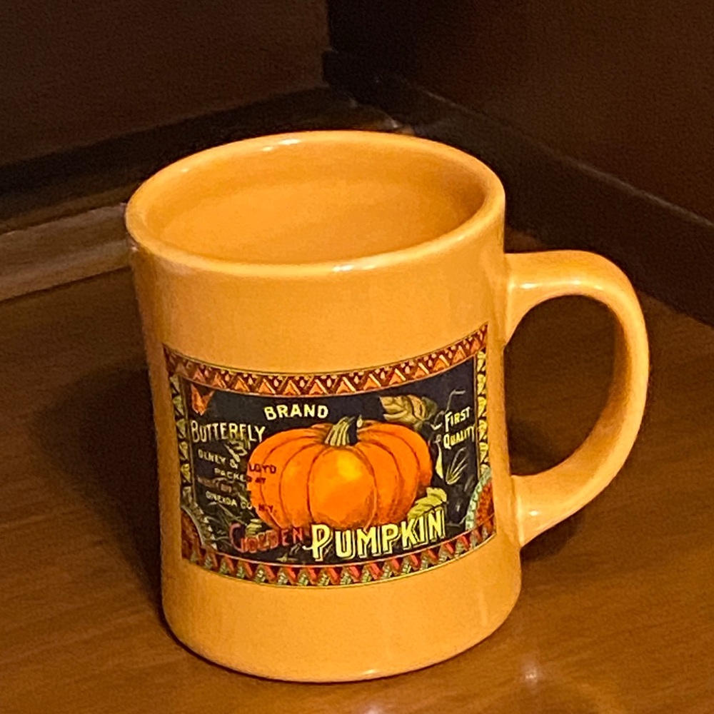Starbucks Barista Vintage "Golden Pumpkin" Orange Fall Theme 16 oz Coffee Mug
